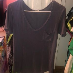 Women’s t-shirt with pocket